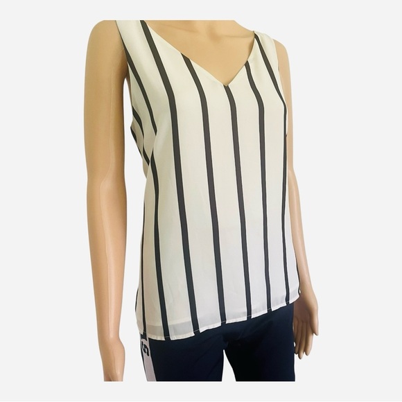 Express preppy boxy flowy lining sleeveless top blouse M white black striped - Picture 3 of 10
